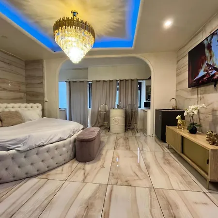 Golden House - Jacuzzi Apartment Rouen